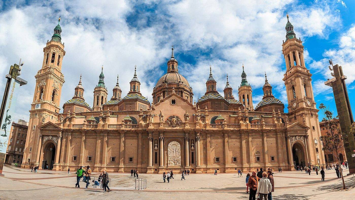 Zaragoza - Basílica del Pilar y plaza